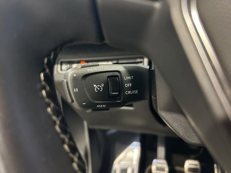 Image de la voiture Peugeot 5008