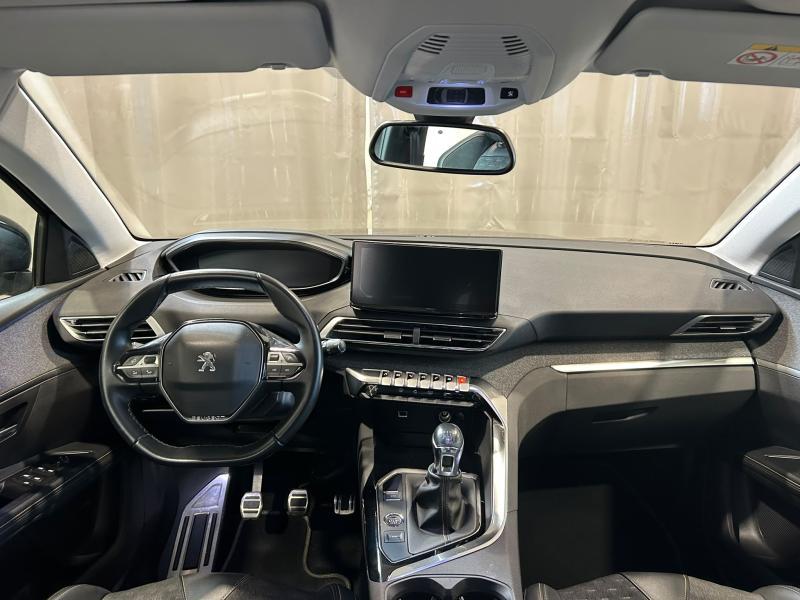 Image de la voiture Peugeot 5008