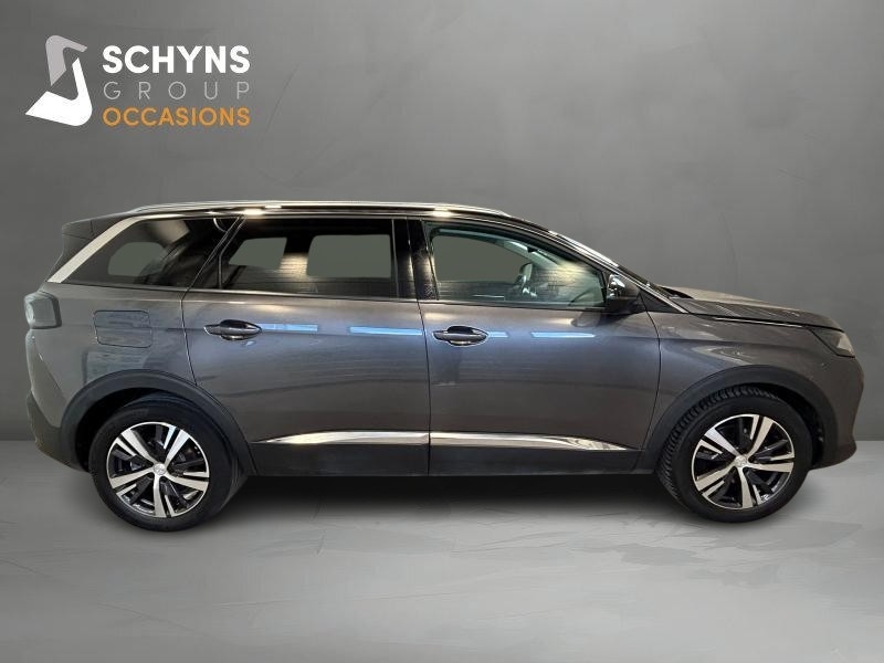 Image de la voiture Peugeot 5008