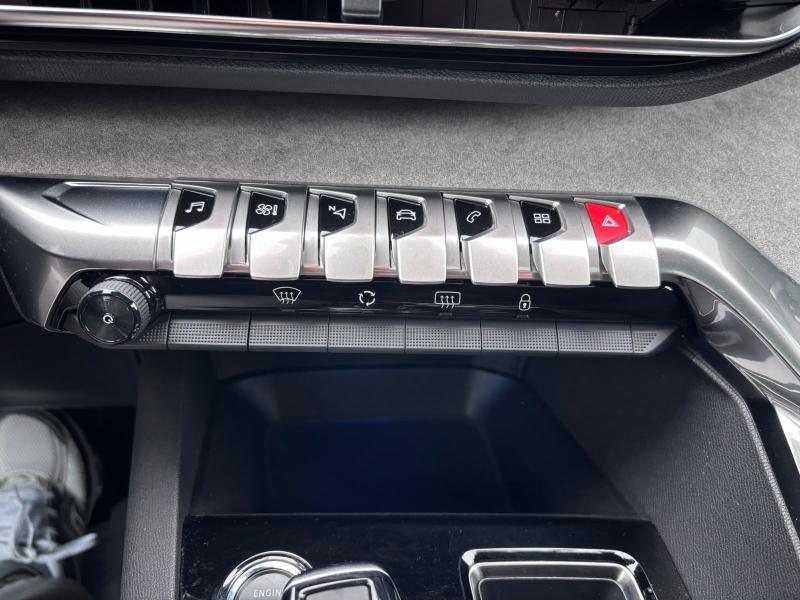 Image de la voiture Peugeot 3008