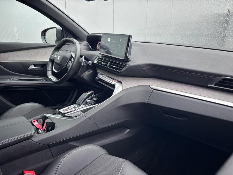 Image de la voiture Peugeot 3008