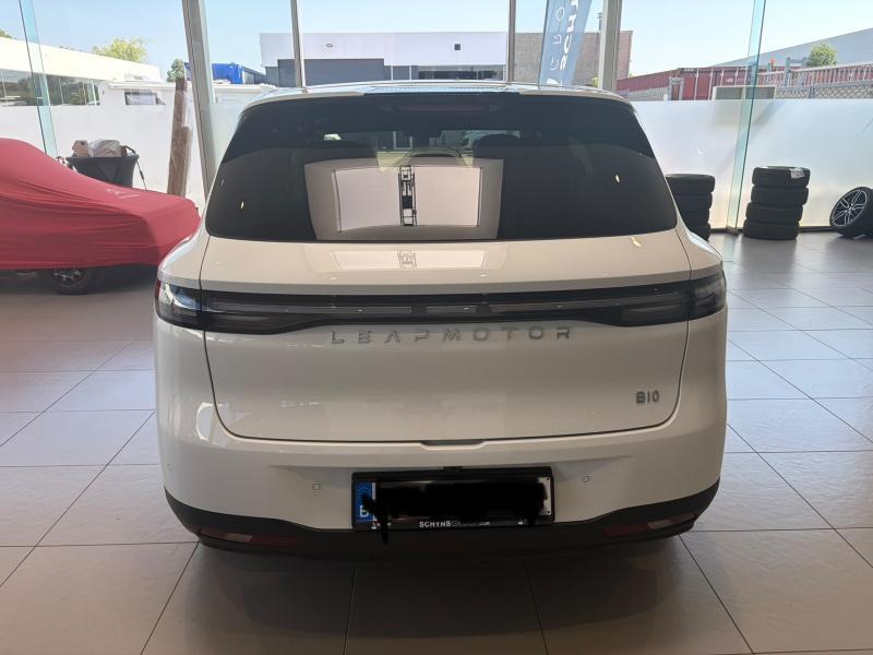 Image de la voiture Leapmotor B10