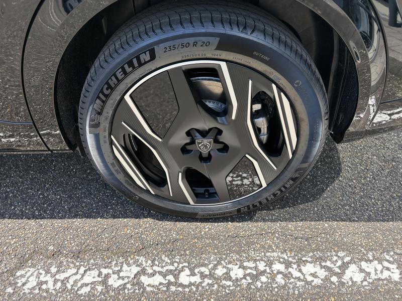 Image de la voiture Peugeot 5008
