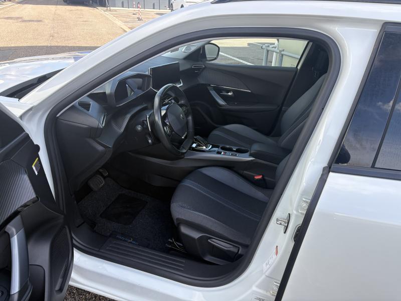 Image de la voiture Peugeot 2008
