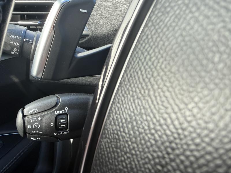 Image de la voiture Peugeot 3008