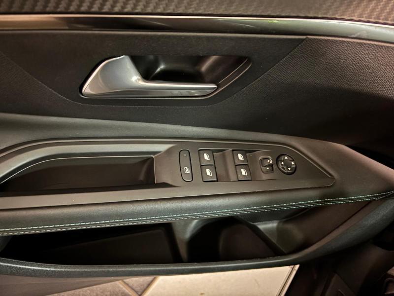 Image de la voiture Peugeot 3008