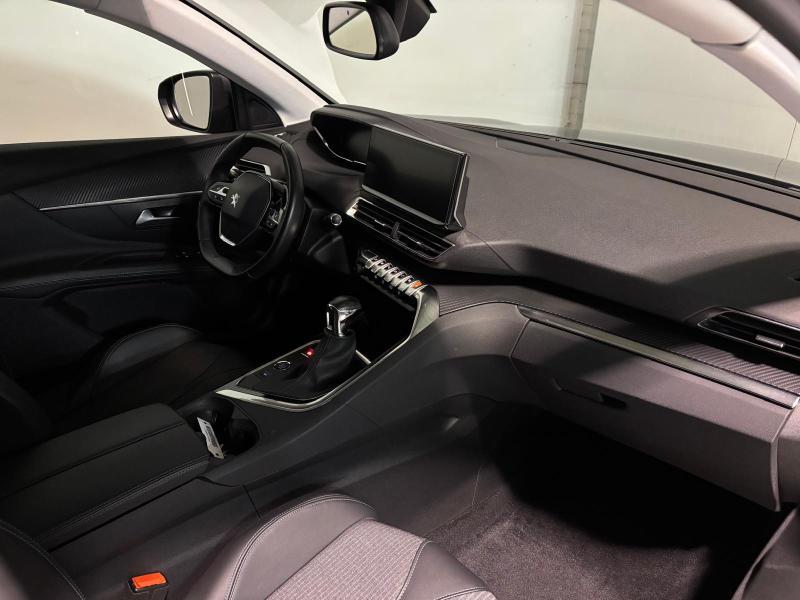 Image de la voiture Peugeot 3008