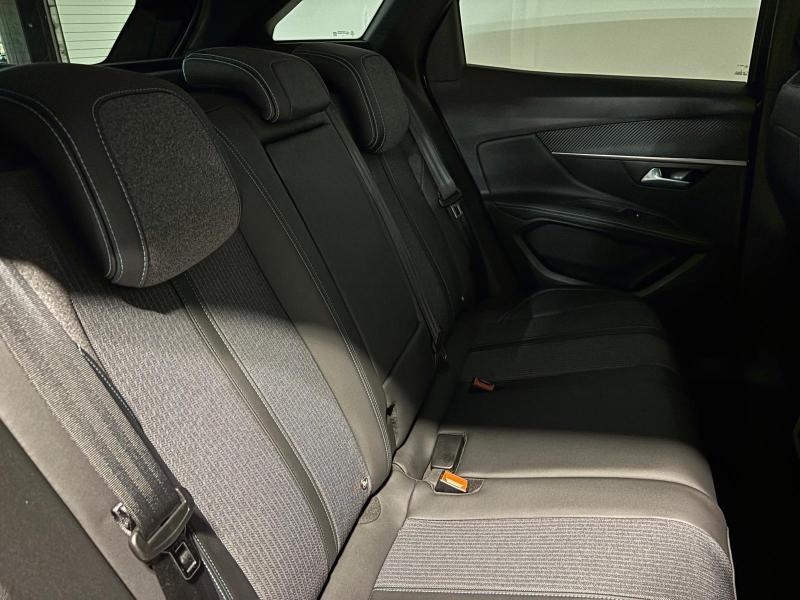 Image de la voiture Peugeot 3008