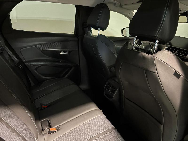 Image de la voiture Peugeot 3008