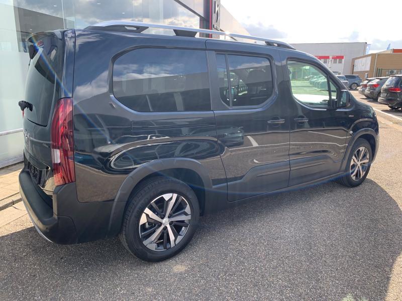 Image de la voiture Peugeot Rifter