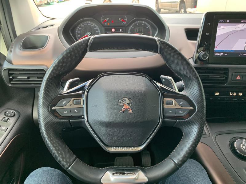 Image de la voiture Peugeot Rifter