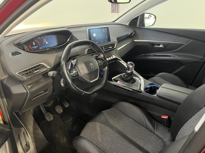Image de la voiture Peugeot 3008
