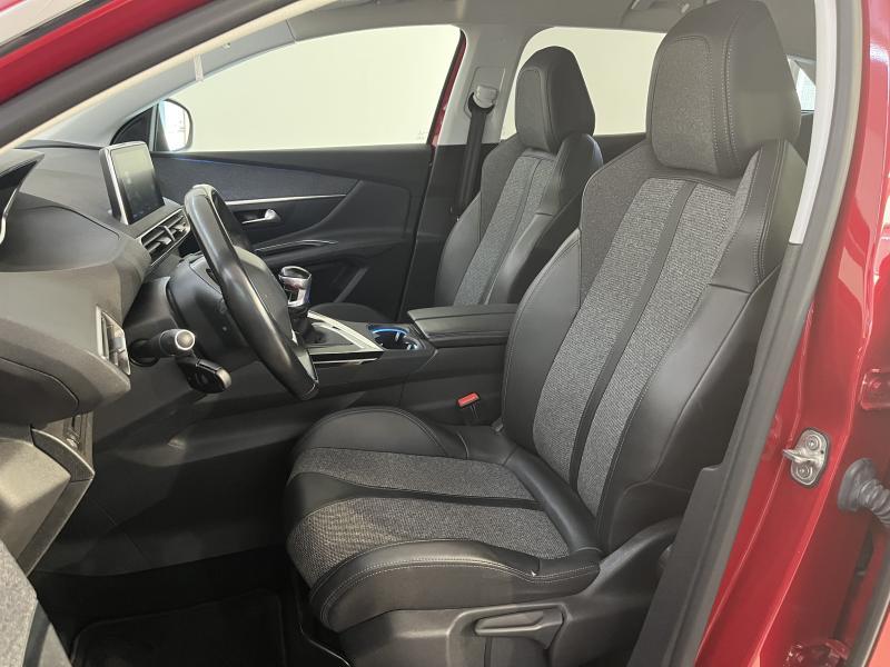 Image de la voiture Peugeot 3008