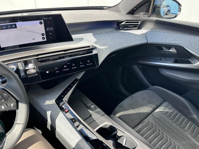 Image de la voiture Peugeot 3008