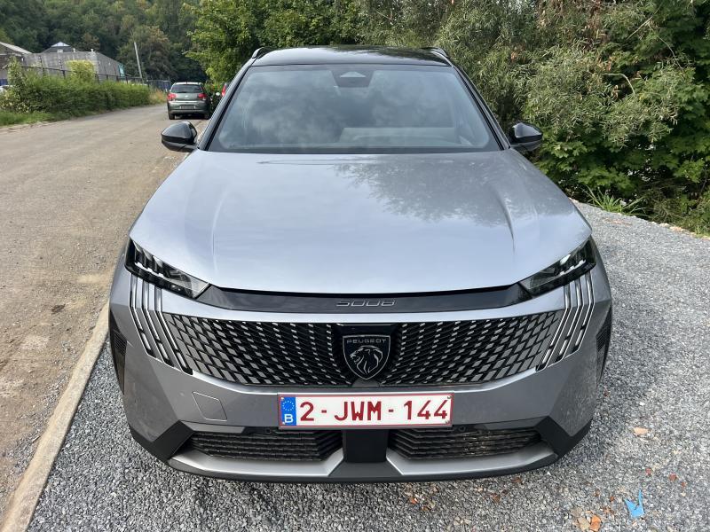 Image de la voiture Peugeot 5008