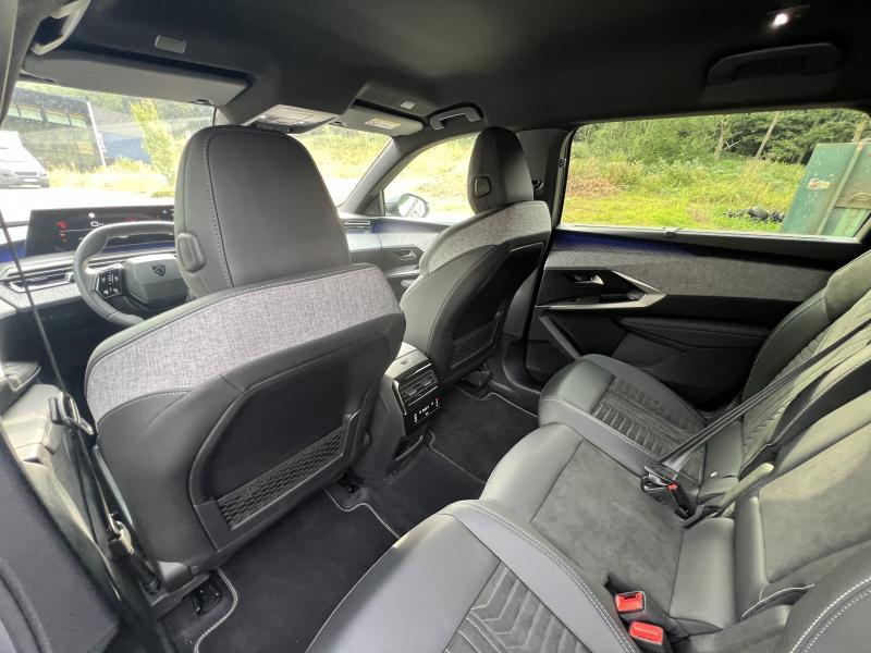 Image de la voiture Peugeot 5008