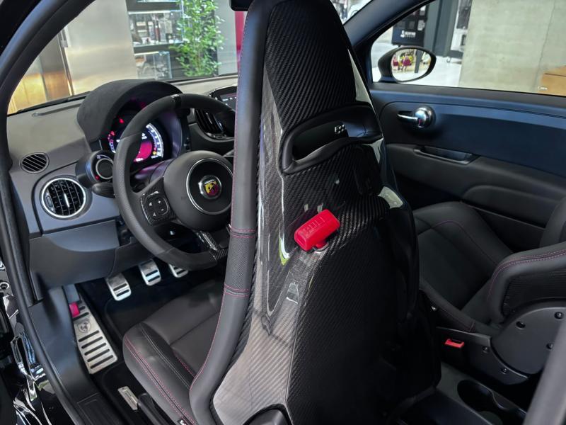 Image de la voiture Abarth 695