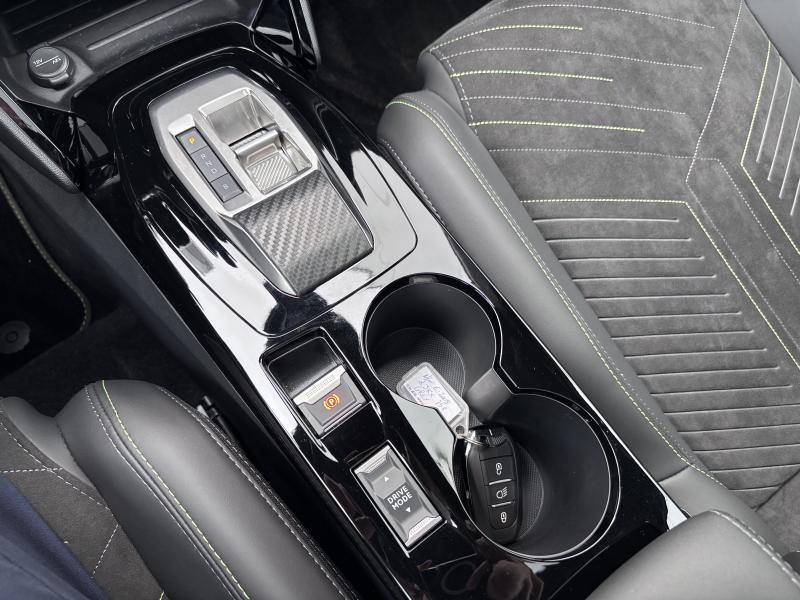 Image de la voiture Peugeot e-2008