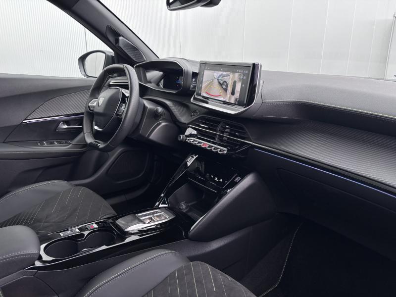 Image de la voiture Peugeot e-2008