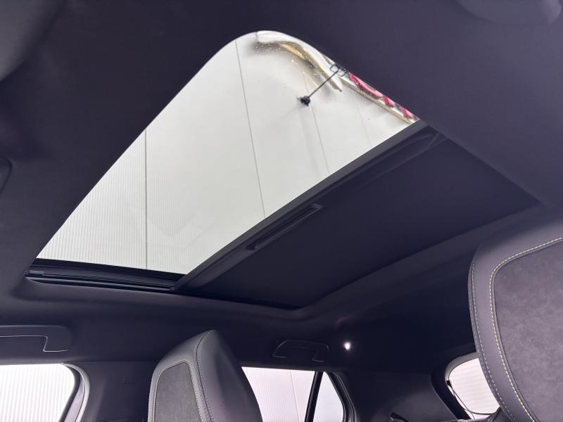 Image de la voiture Peugeot e-2008