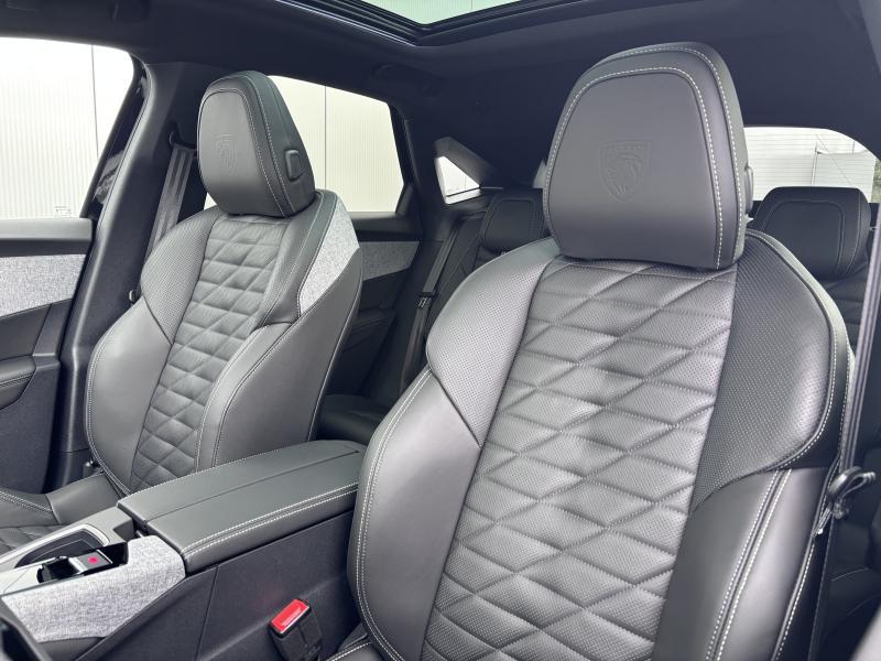Image de la voiture Peugeot 3008