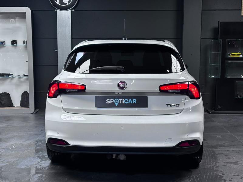 Image de la voiture Fiat Tipo
