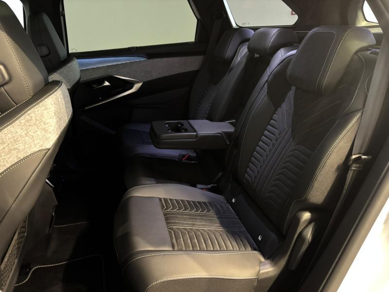 Image de la voiture Peugeot 5008