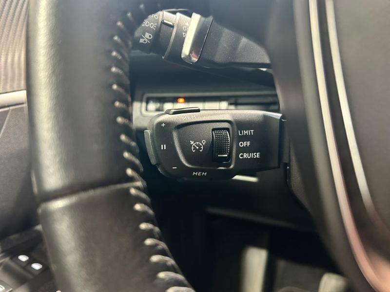 Image de la voiture Peugeot 3008