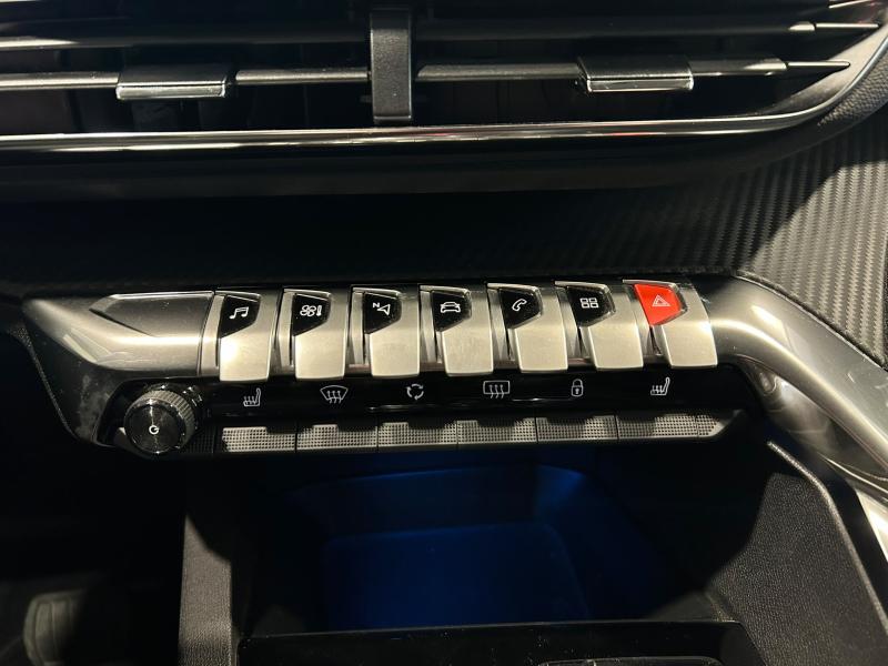 Image de la voiture Peugeot 3008