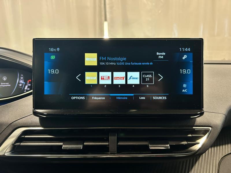 Image de la voiture Peugeot 3008