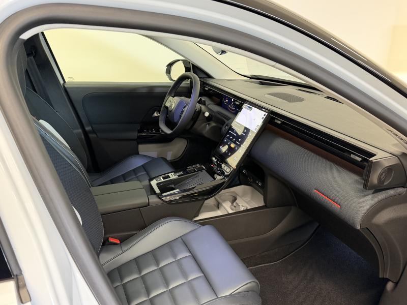 Image de la voiture Citroen NEW ë-C5 AIRCROSS