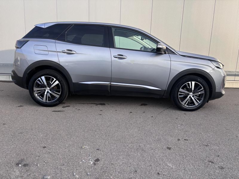 Image de la voiture Peugeot 3008