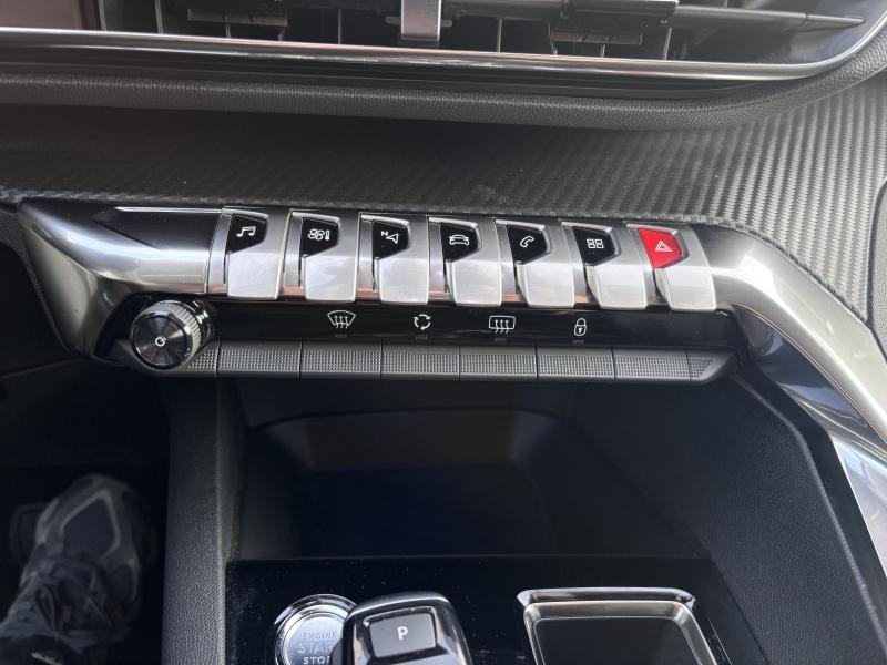 Image de la voiture Peugeot 3008