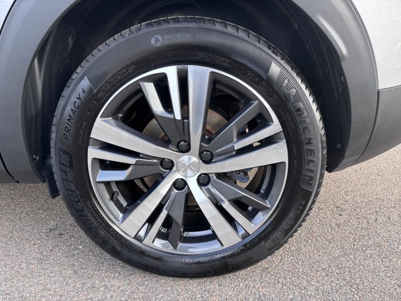 Image de la voiture Peugeot 3008