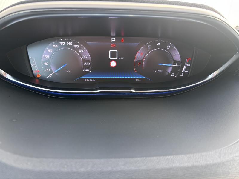 Image de la voiture Peugeot 3008