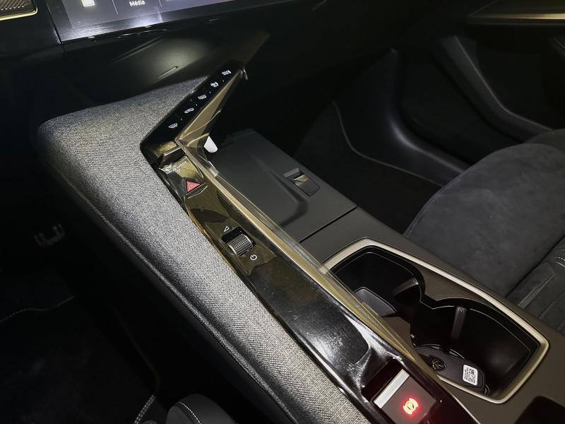 Image de la voiture Peugeot 5008