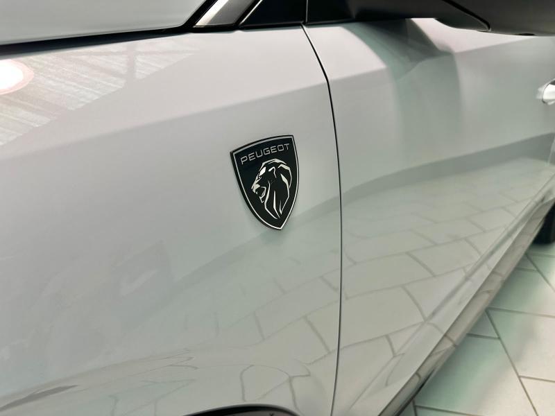 Image de la voiture Peugeot 5008