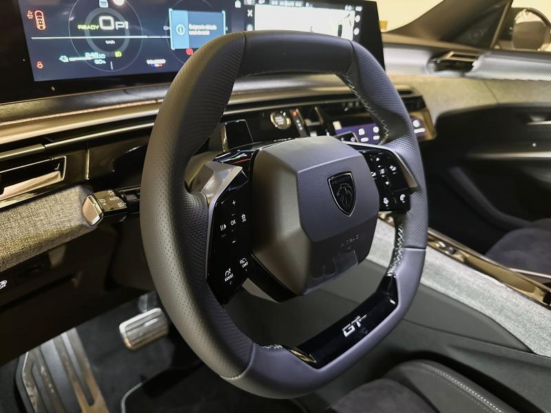 Image de la voiture Peugeot 5008