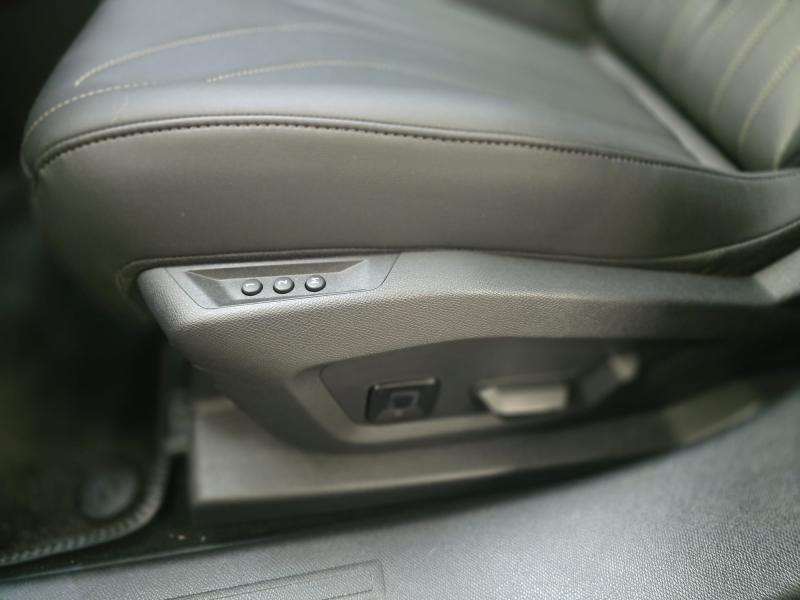 Image de la voiture DS Automobiles N°8