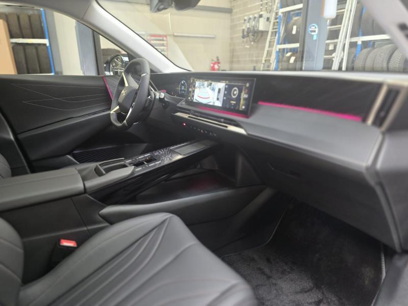 Image de la voiture DS Automobiles N°8