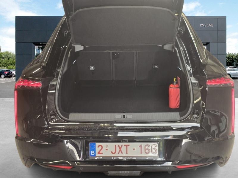 Image de la voiture DS Automobiles N°8
