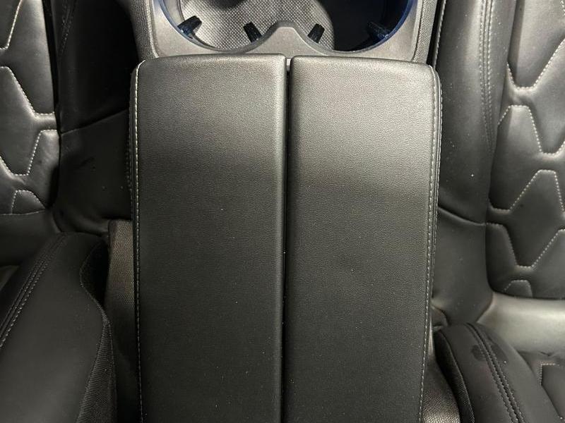 Image de la voiture Peugeot 5008