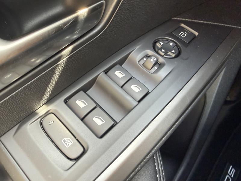 Image de la voiture Peugeot 5008