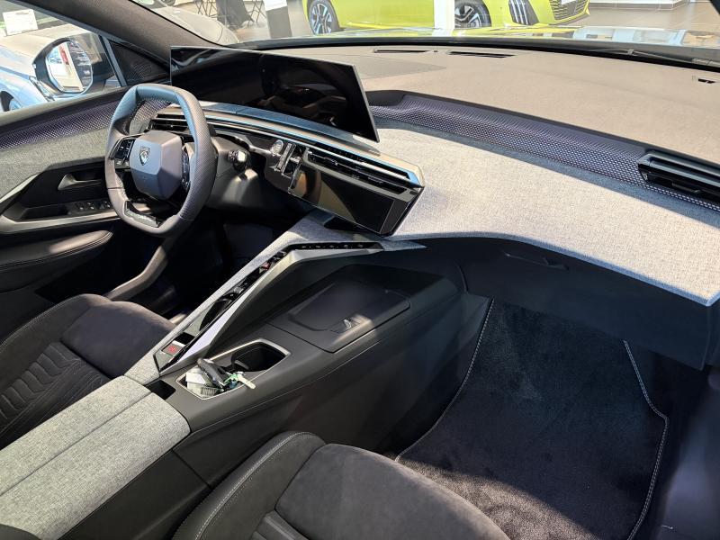 Image de la voiture Peugeot 5008