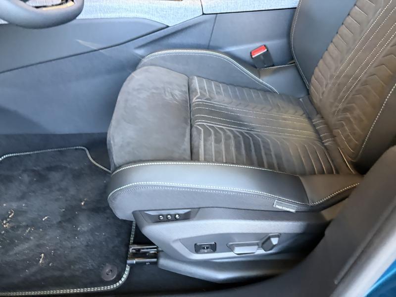 Image de la voiture Peugeot 5008