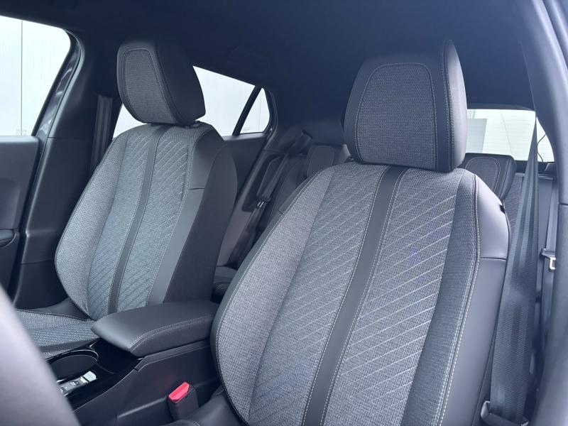 Image de la voiture Peugeot 2008