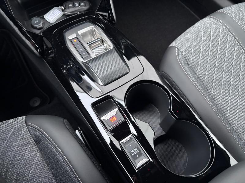 Image de la voiture Peugeot 2008
