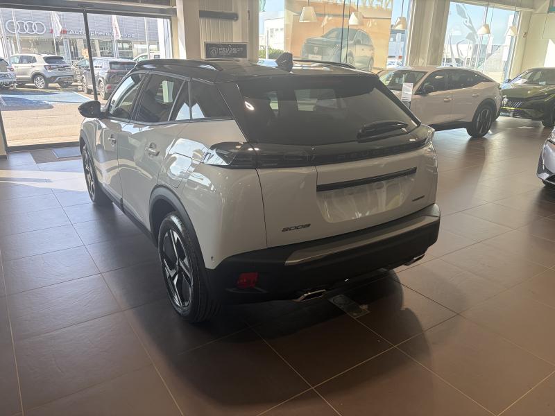 Image de la voiture Peugeot 2008