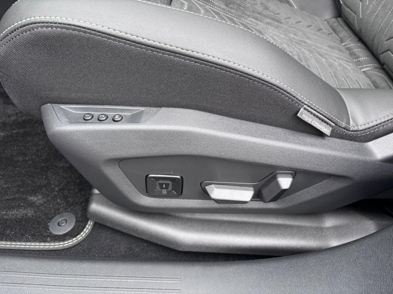 Image de la voiture Peugeot 5008
