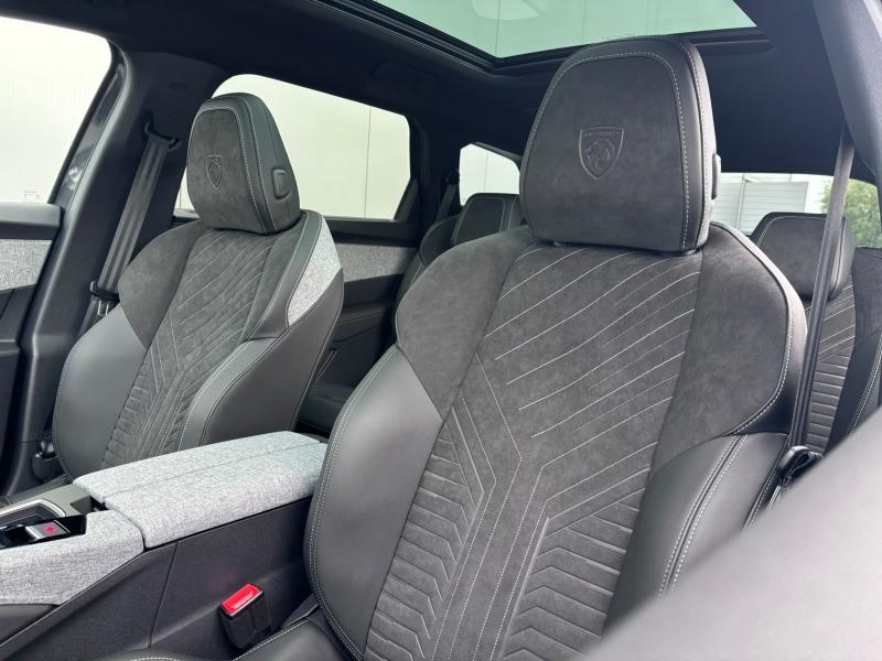 Image de la voiture Peugeot 5008